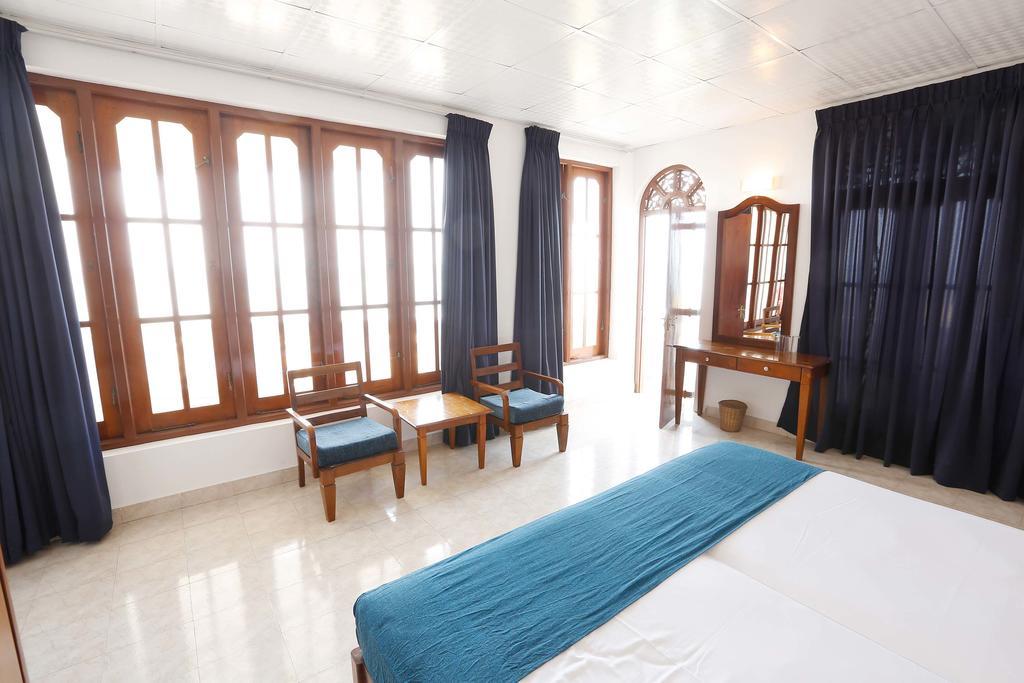 Zand Negombo Ettukala Екстер'єр фото
