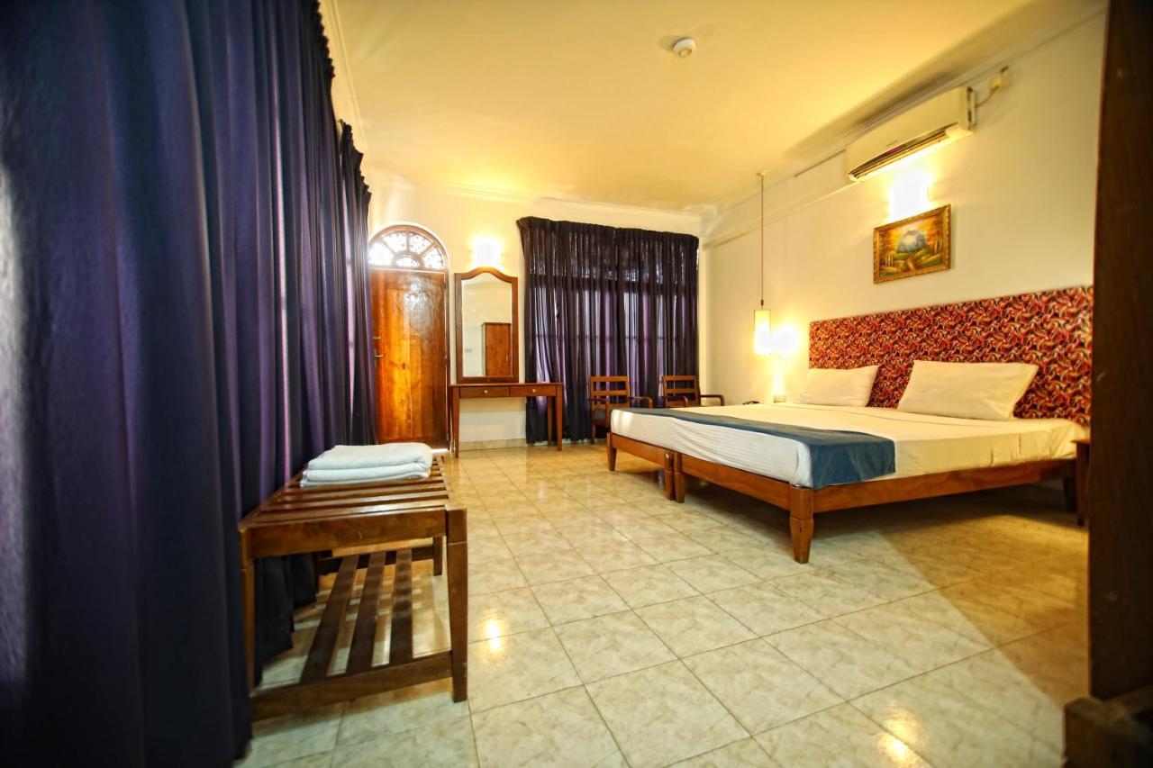 Zand Negombo Ettukala Екстер'єр фото