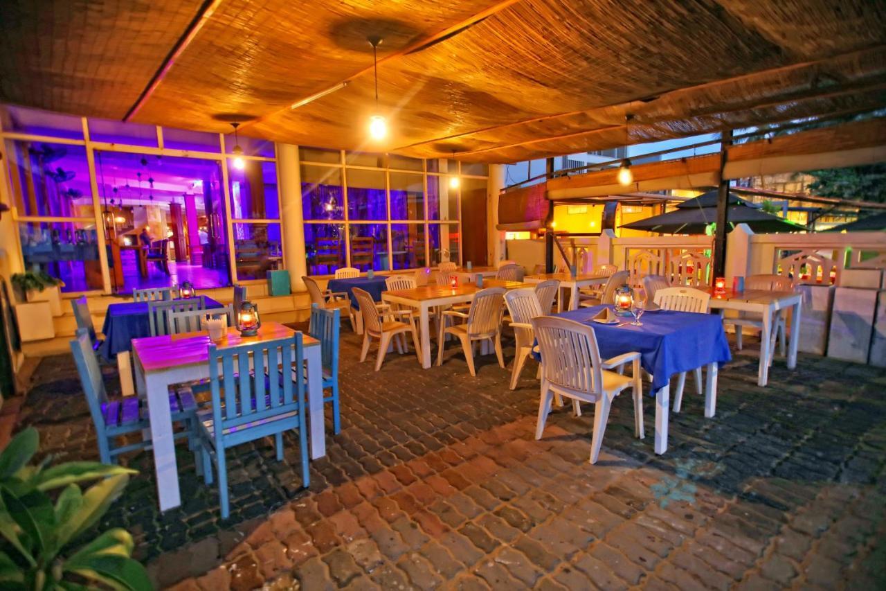 Zand Negombo Ettukala Екстер'єр фото
